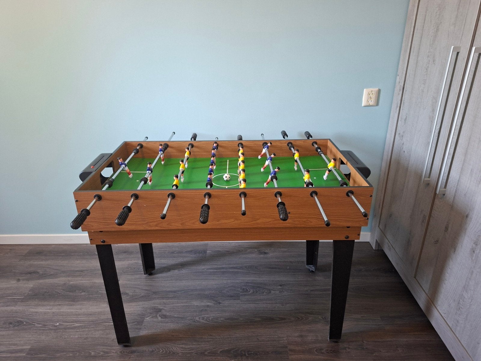 4-in-1 Speeltafel: Voetbal, Airhockey, Tafeltennis, Biljart, Ophalen