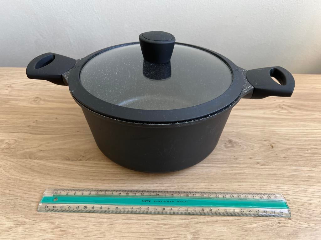 Pan met deksel en kunststof handvatten, Ø 29cm, Ophalen of Verzenden, Nieuw, Kookpan of Snelkookpan