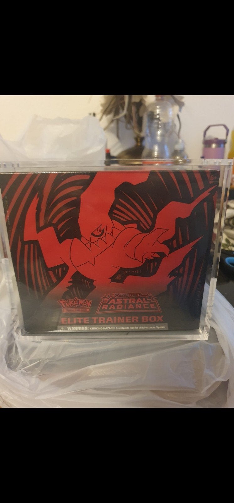 Pokémon TCG: Astral Radiance Elite Trainer Box (ETB), Ophalen of Verzenden, Nieuw, Boosterbox
