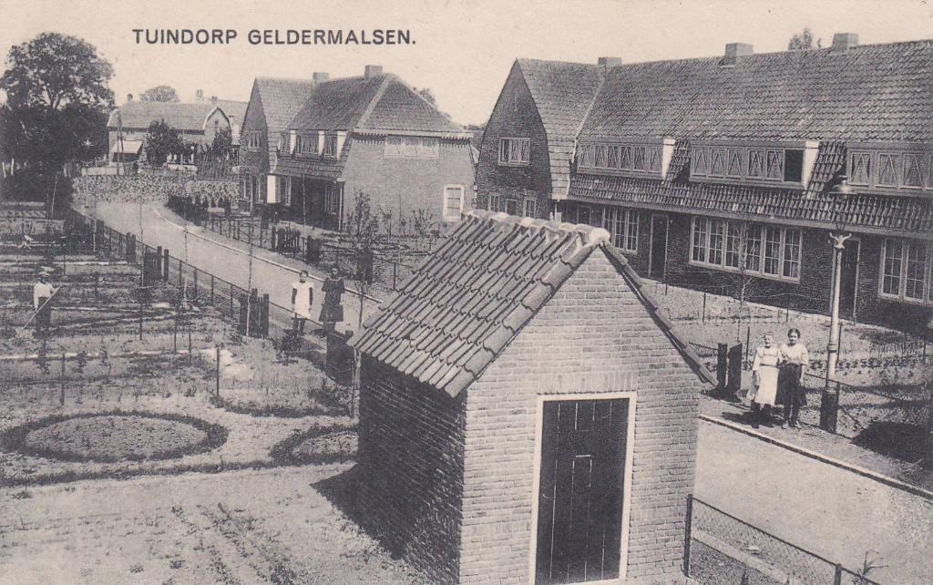 GA1796 Tuindorp Geldermalsen Gelderland gelopen 1927 Tricht, Verzamelen, Ansichtkaarten | Nederland, Verzenden, 1920 tot 1940