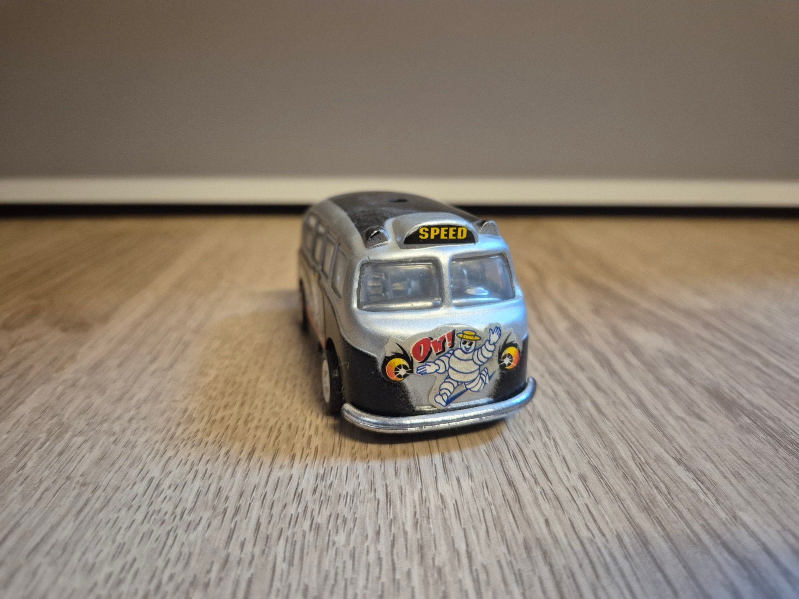 Michelin mini busje 10 cm, Ophalen of Verzenden, Zo goed als nieuw