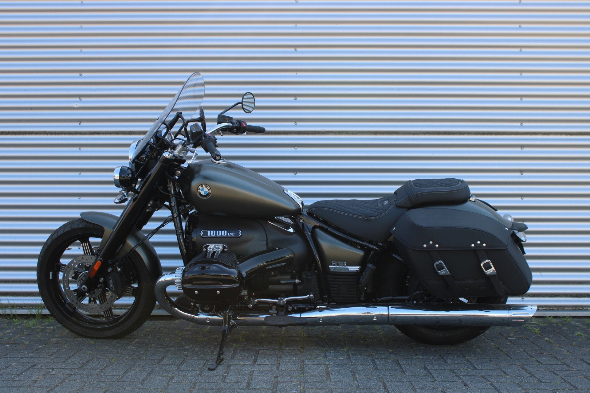 BMW R 18 Classic |BTW motor (bj 2026), ABS, Verkoop.motorrad@oostland-enschede.nl, Chopper, Gebruikt