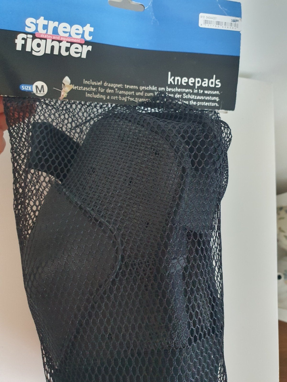 Kniebeschermers inclusief draagnet, size M. Nieuw, Sport en Fitness, Skeelers, Ophalen of Verzenden, Nieuw, Bescherming