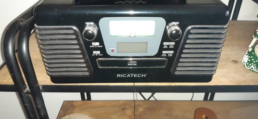 Ricatech AutoRama platenspeler/radio/cd speler/ usb, Ophalen of Verzenden, Zo goed als nieuw, Platenspeler, Overige merken
