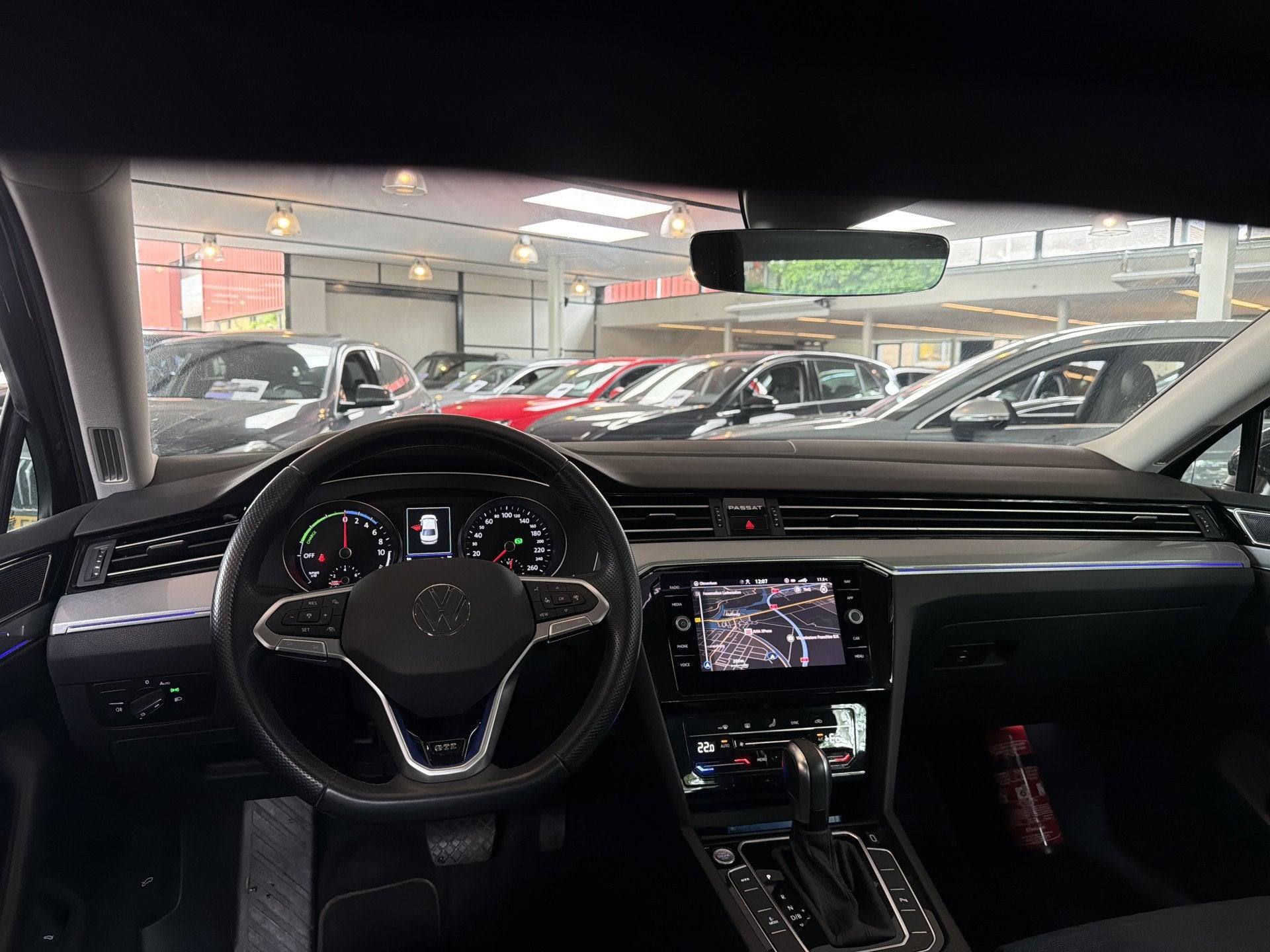 Volkswagen Passat GTE 218PK DSG HYBRID BUSINESS SPORT IQ-LED, Gebruikt, Euro 6, 4 cilinders, Hybride Elektrisch/Benzine