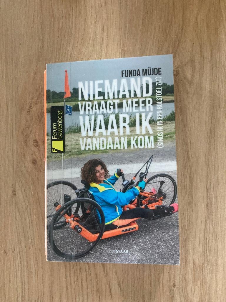 Boek Funda Mujde, Ophalen of Verzenden, Gelezen