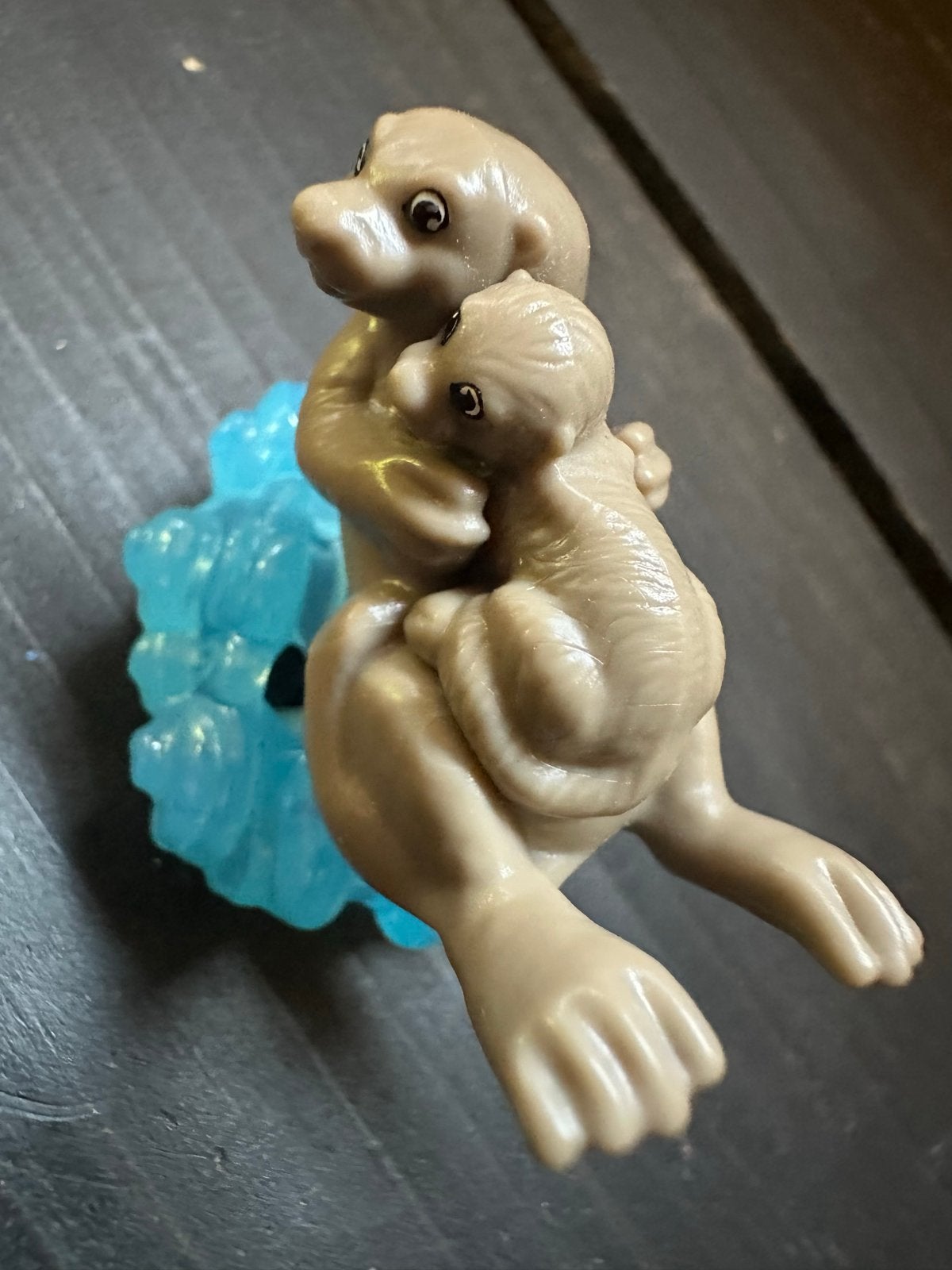 Kinder Surprise Natoons Otter met jong (2019), Verzamelen, Ophalen of Verzenden, Zo goed als nieuw