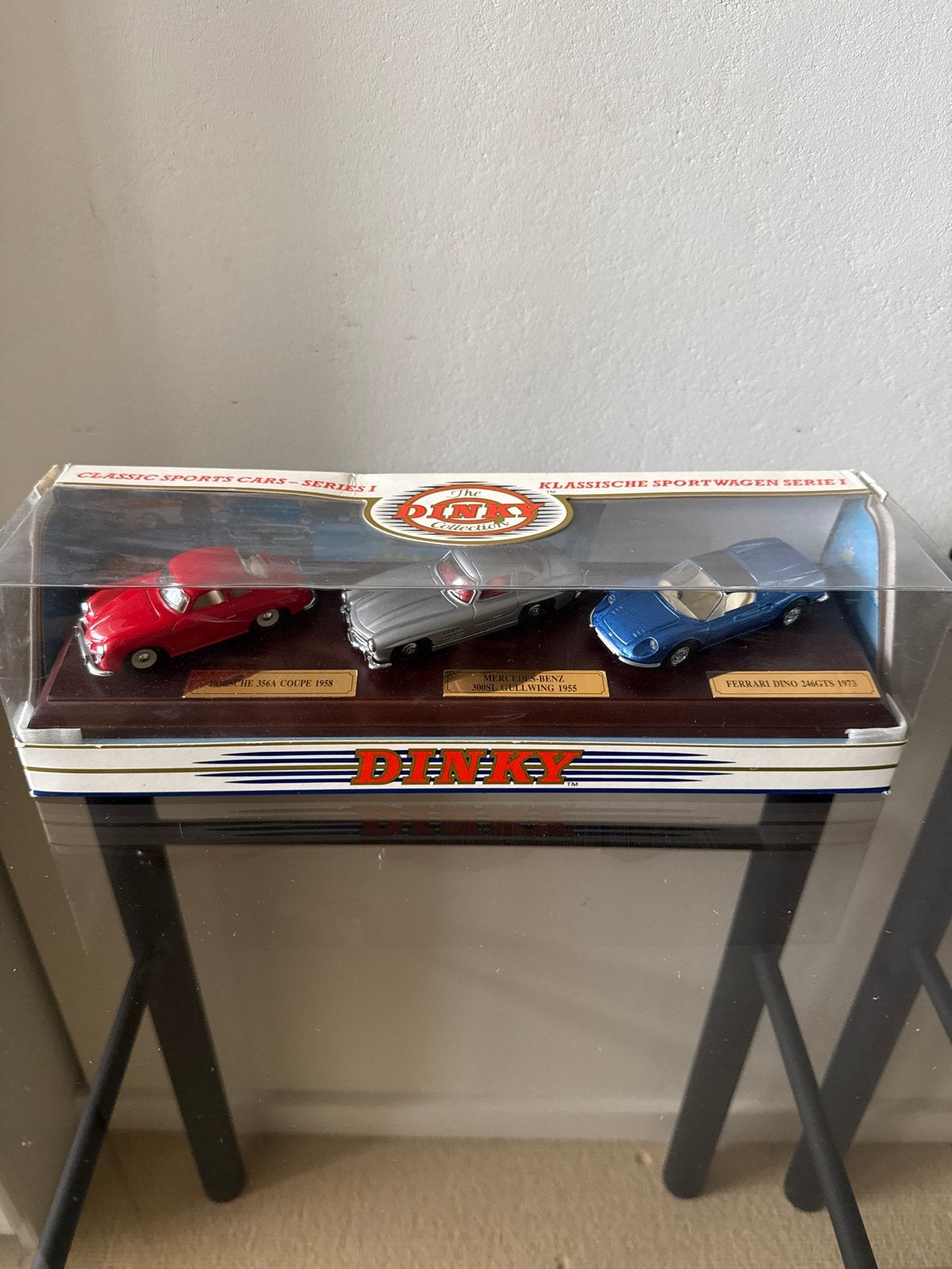 Dinky Toys Classic Sports Cars, Hobby en Vrije tijd, Modelauto's | 1:43, Ophalen of Verzenden, Nieuw, Auto, Dinky Toys