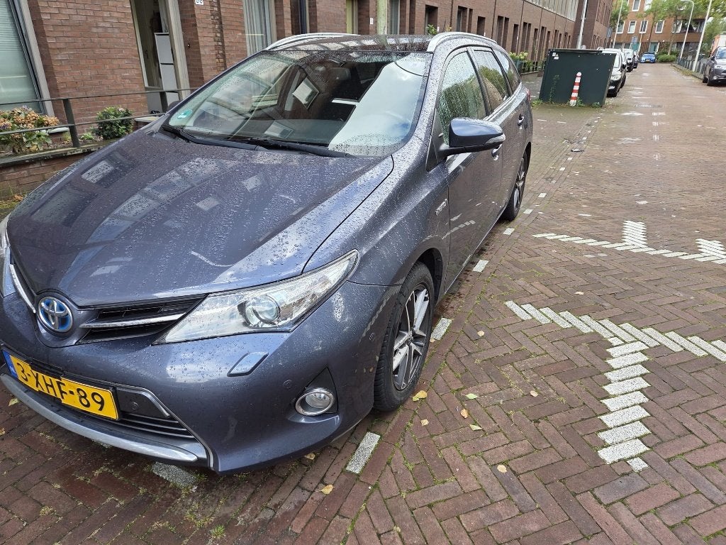 Toyota Auris Touring Sports 1.8 Hybrid | Dealer onderhouden, Stof, Blauw, Origineel Nederlands, Grijs