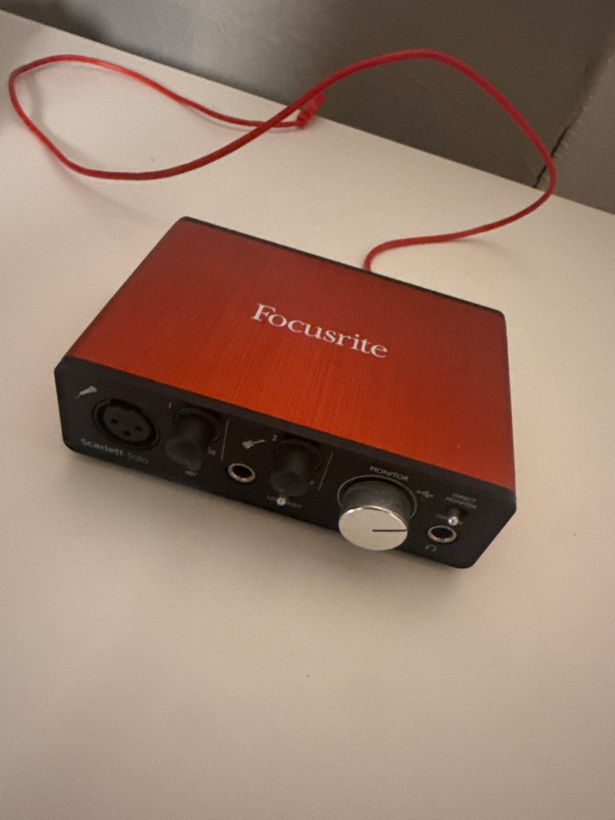 Focusrite Scarlett Solo 3rd Gen Audio Interface + microfoon, Ophalen, Zo goed als nieuw