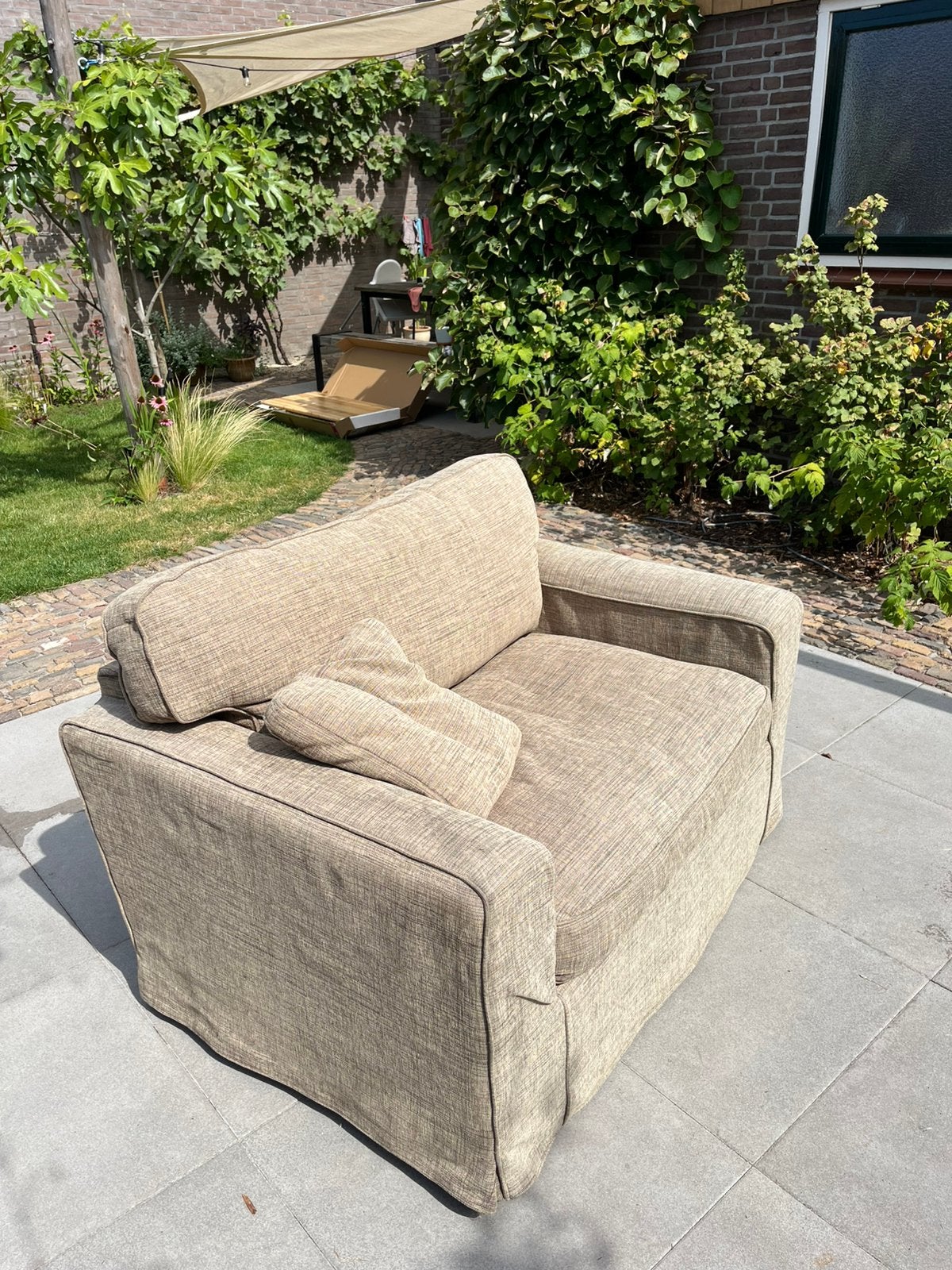 Mooie 2-zits slaapbank – uitklapbaar tot 1-persoonsbed, Huis en Inrichting, Banken | Sofa's en Chaises Longues, Ophalen, Tweepersoons