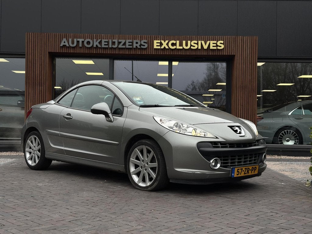 Peugeot 207 CC 1.6 VTi Roland Garros Leer Clima Cruise Open, Gebruikt, 4 cilinders, Cabriolet, 4 stoelen