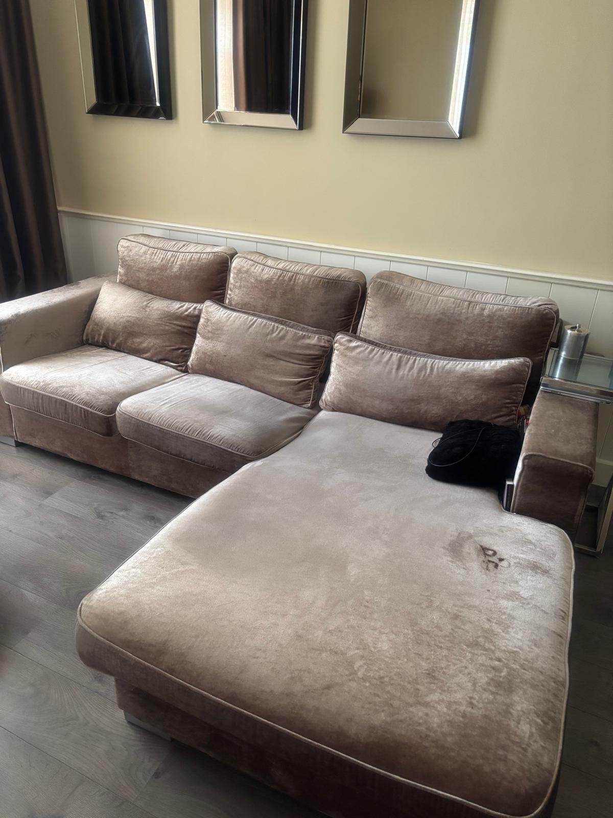 Loungebank met brandgaatje - Ophalen in Den Haag, 250 tot 300 cm, Gebruikt, 100 tot 125 cm, Hoekbank