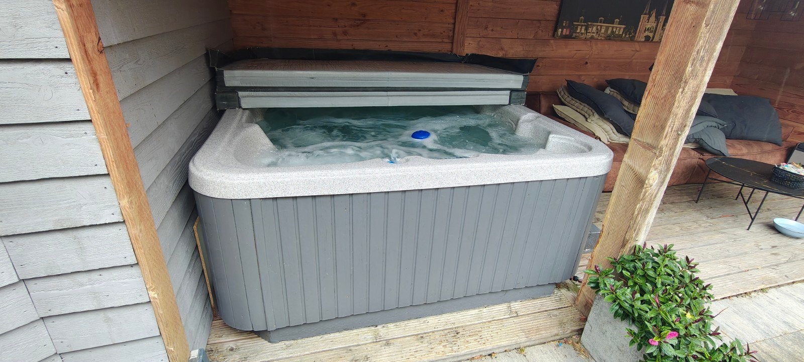 Jacuzzi 210x210 voor 6 personen met Bilboa pompen, Ophalen, Gebruikt, Filter, Vast