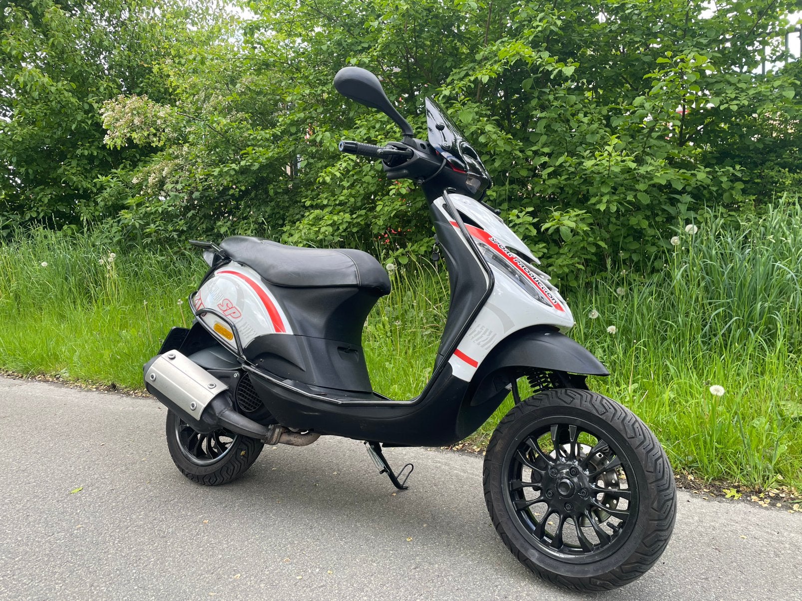 Piaggio Zip 180cc - 125cc 172cc Runner Skipper Vespa Motor, Ophalen, Tweetakt, Zip, Zo goed als nieuw