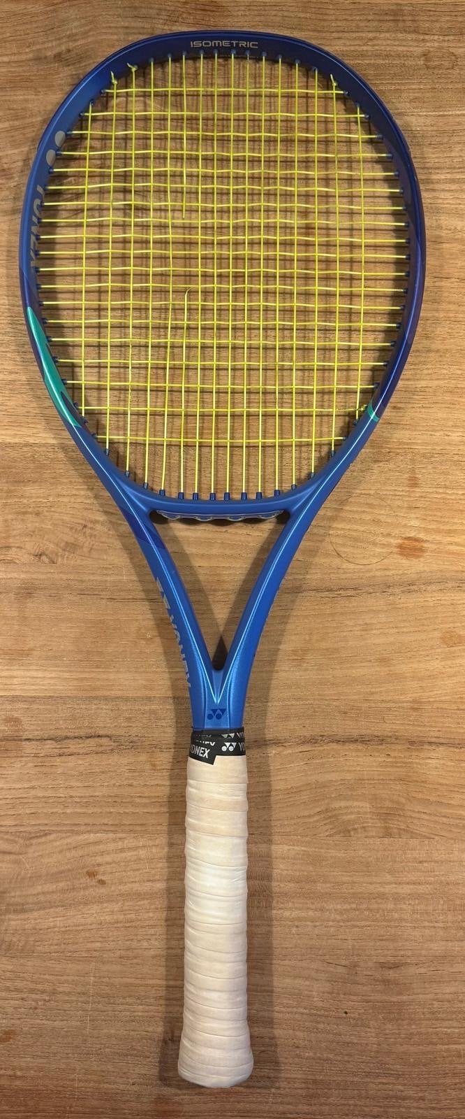 Yonex Ezone 98 (305 gr) gripmaat: L3 2 stuks, Gebruikt, Racket, L3, Ophalen