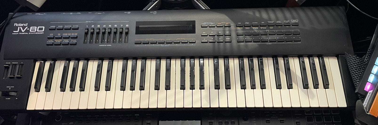 Roland Jv 80, Muziek en Instrumenten, Ophalen, Zo goed als nieuw, 61 toetsen, Roland