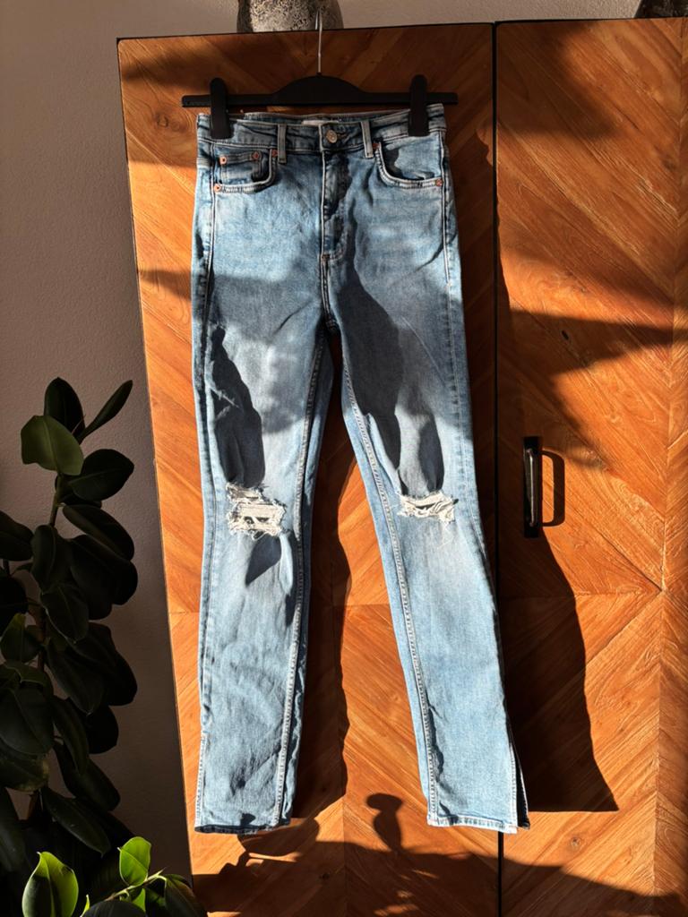 Mooie Jeans van Zara. Maat 36, Kleding | Dames, Blauw, Zara, Ophalen of Verzenden, W28 - W29 (confectie 36)