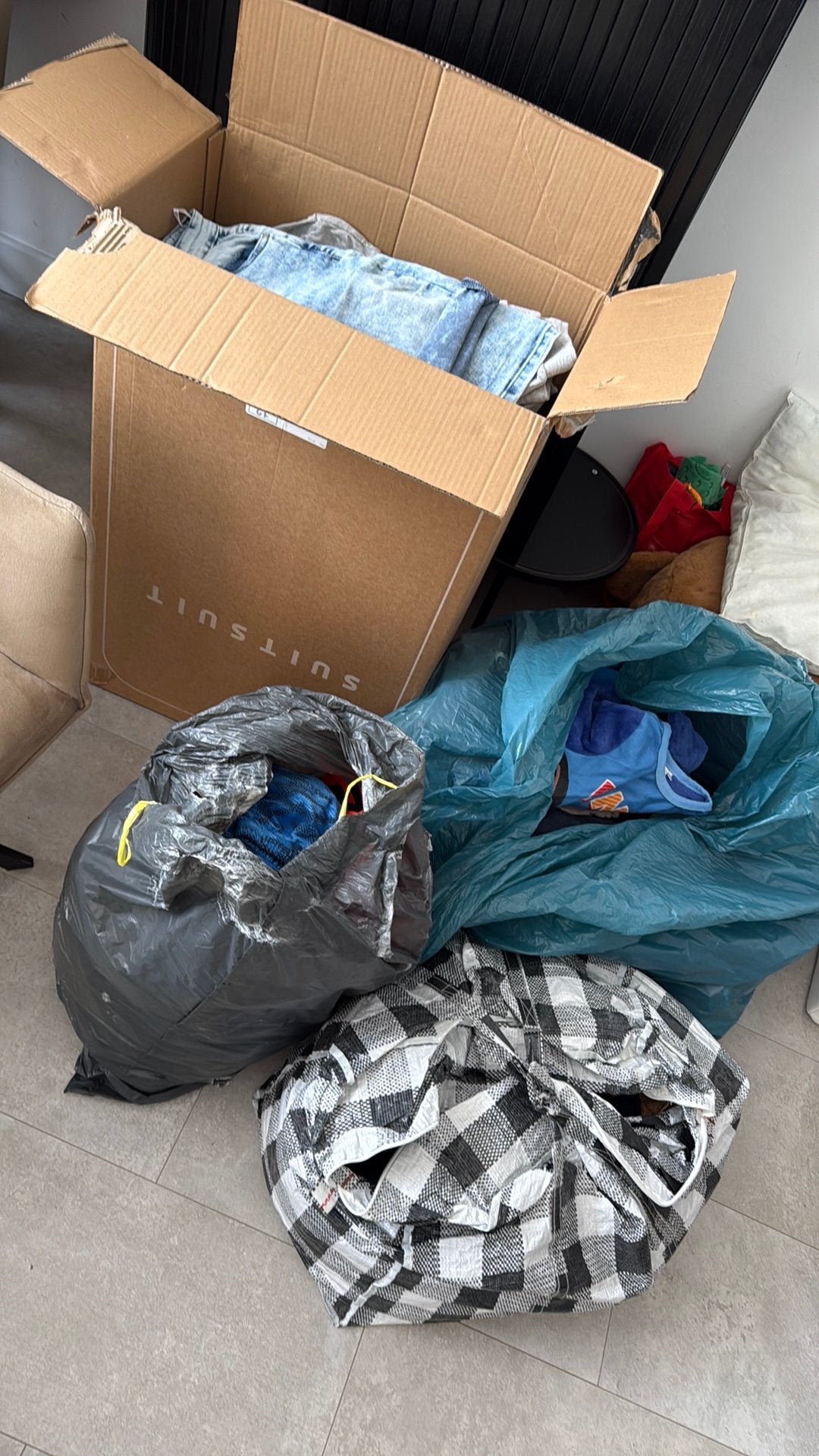 Partij jongens kleding dozen en zakken vol, Ophalen of Verzenden, Zo goed als nieuw