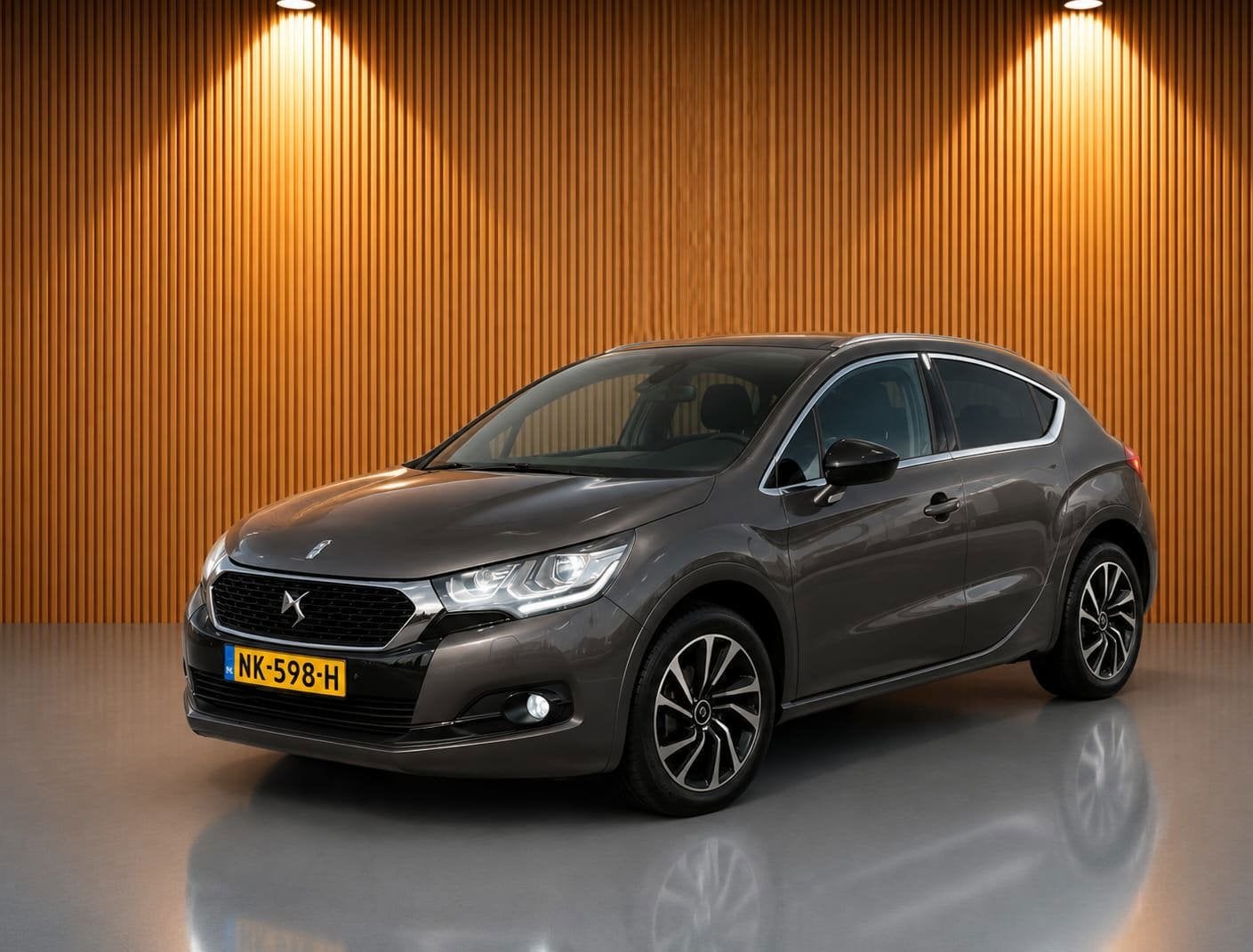 DS 4 Crossback 1.2 PureTech Chic, Auto's, Gebruikt, Euro 6, 1199 cc, Leder en Stof