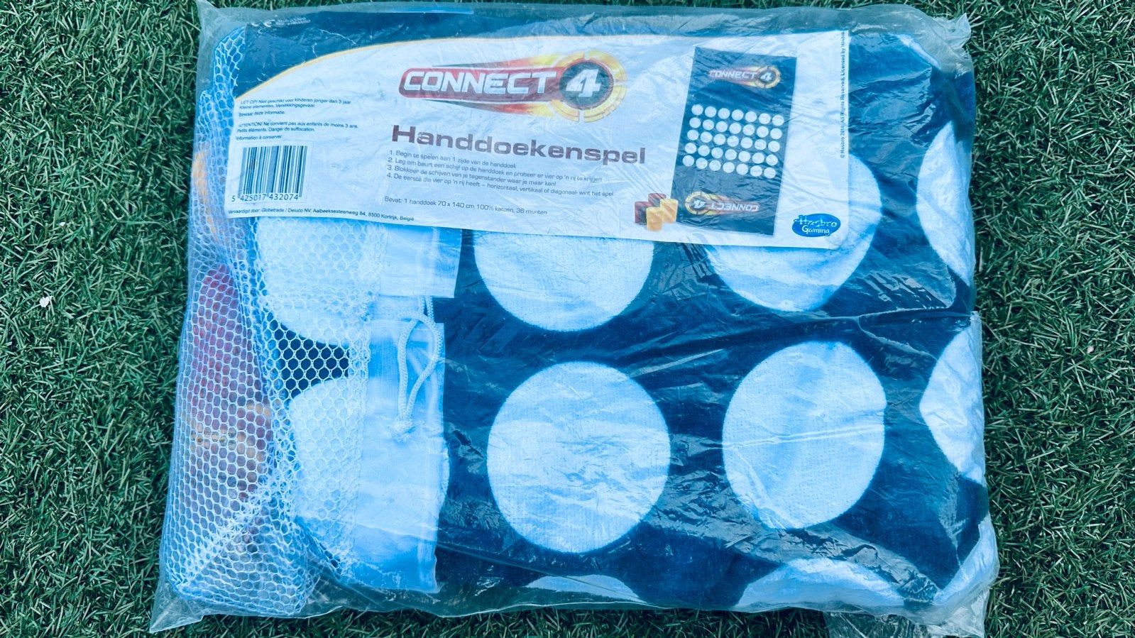 Nieuw: speel 4 op een rij op je handdoek, Een of twee spelers, Ophalen of Verzenden, Nieuw, Reisspel