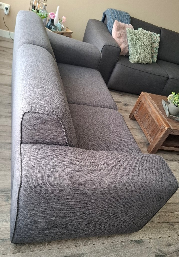 Foto 3 van Bankstel en eetkamerstoelen