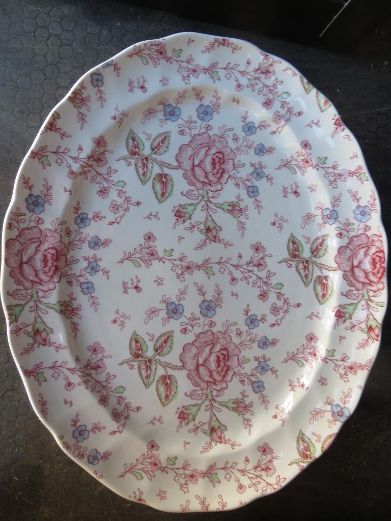 ROSE CHINTZ JOHNSON BROTHERS 12 PERSOONS EN MEER, Ophalen of Verzenden, Zo goed als nieuw, Overige stijlen, Compleet servies