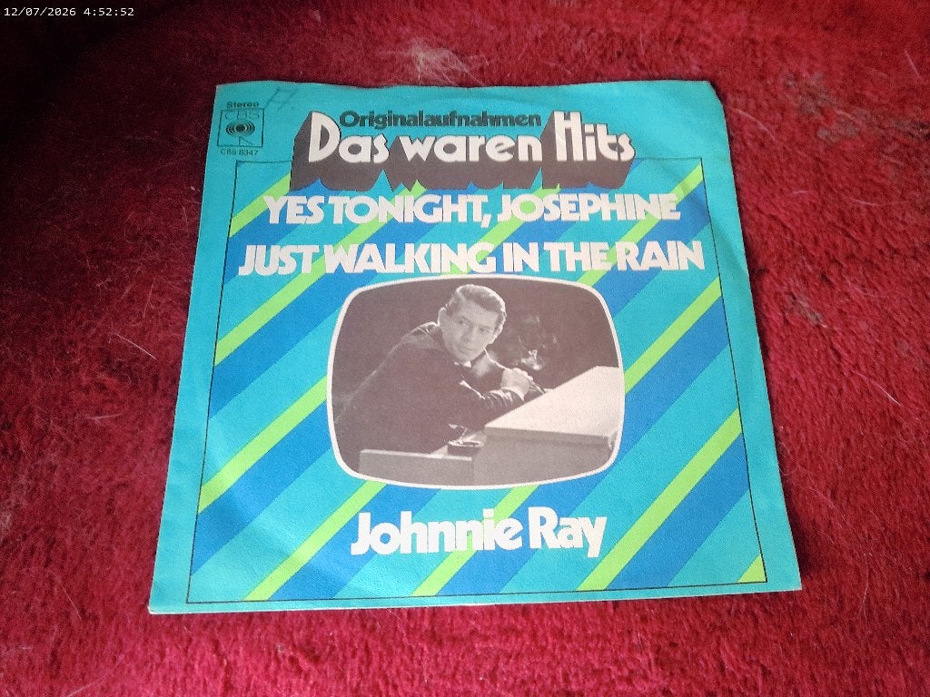 Johnnie Ray - Yes tonight Josephine / Walking in the rain, Gebruikt, 7 inch, Ophalen of Verzenden, Pop