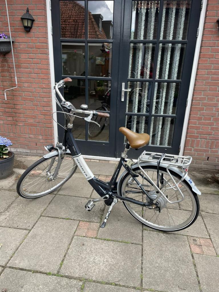 Nette elektrische damesfiets sparta 28 inch zilver/blauw, Fietsen en Brommers, Elektrische fietsen, 51 tot 55 cm, Ophalen, Gebruikt