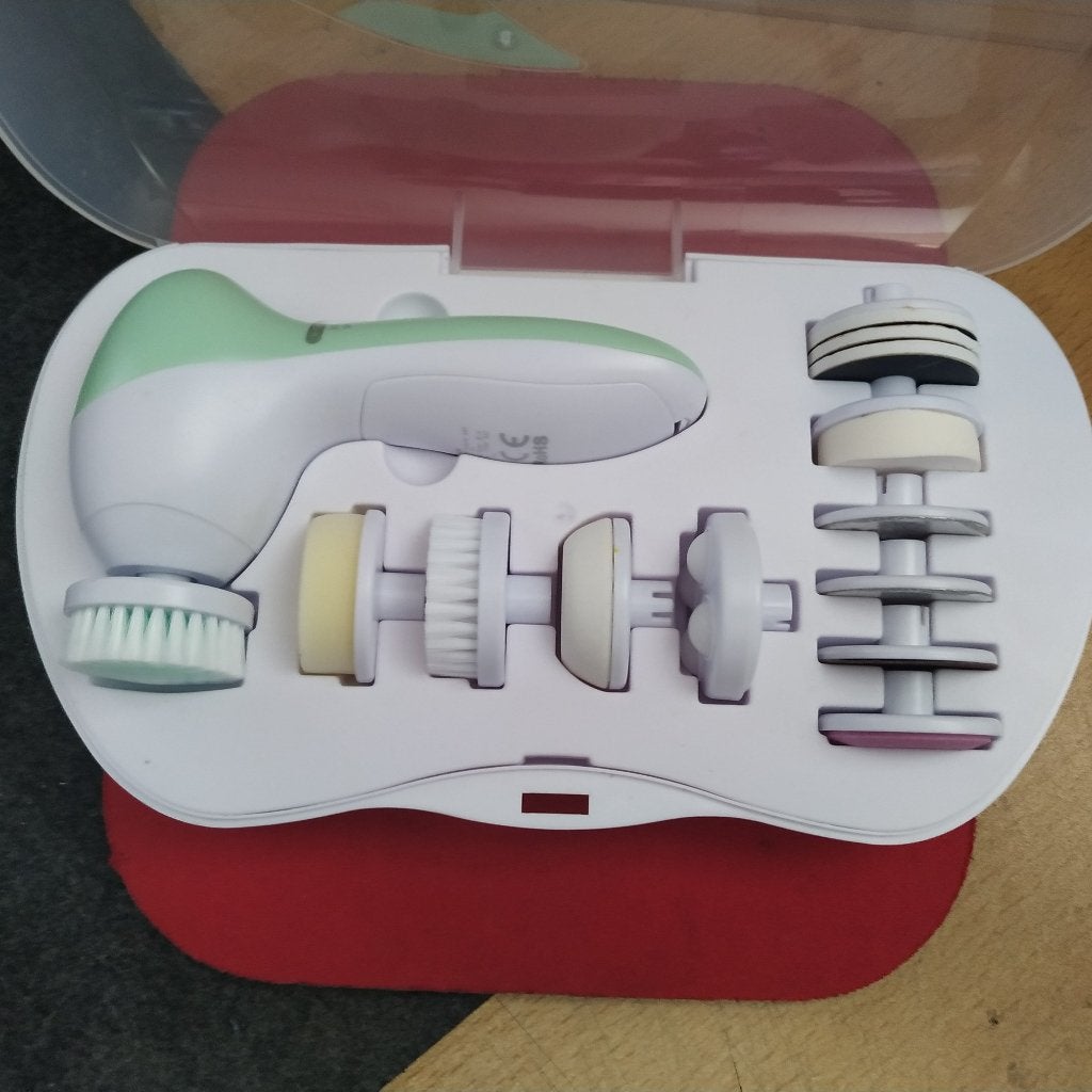 Nieuwe pedicure set - nieuw, Ophalen of Verzenden, Nieuw, Overige typen