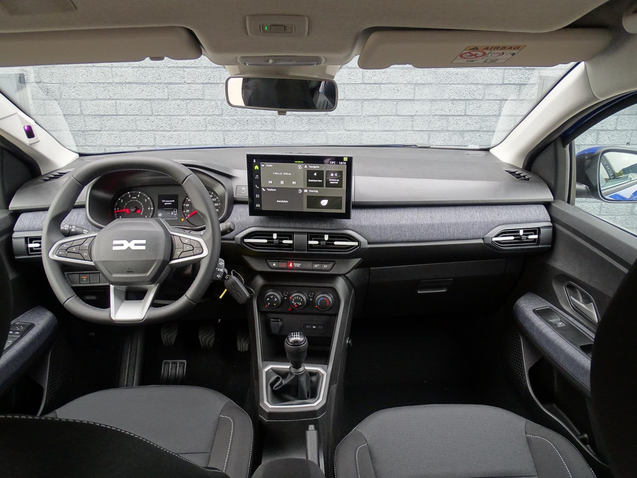 Dacia Sandero 1.0 TCe 100 expression PACK MEDIA NAV LIVE MET, Auto's, Voorwielaandrijving, Euro 6, Blauw, Handgeschakeld