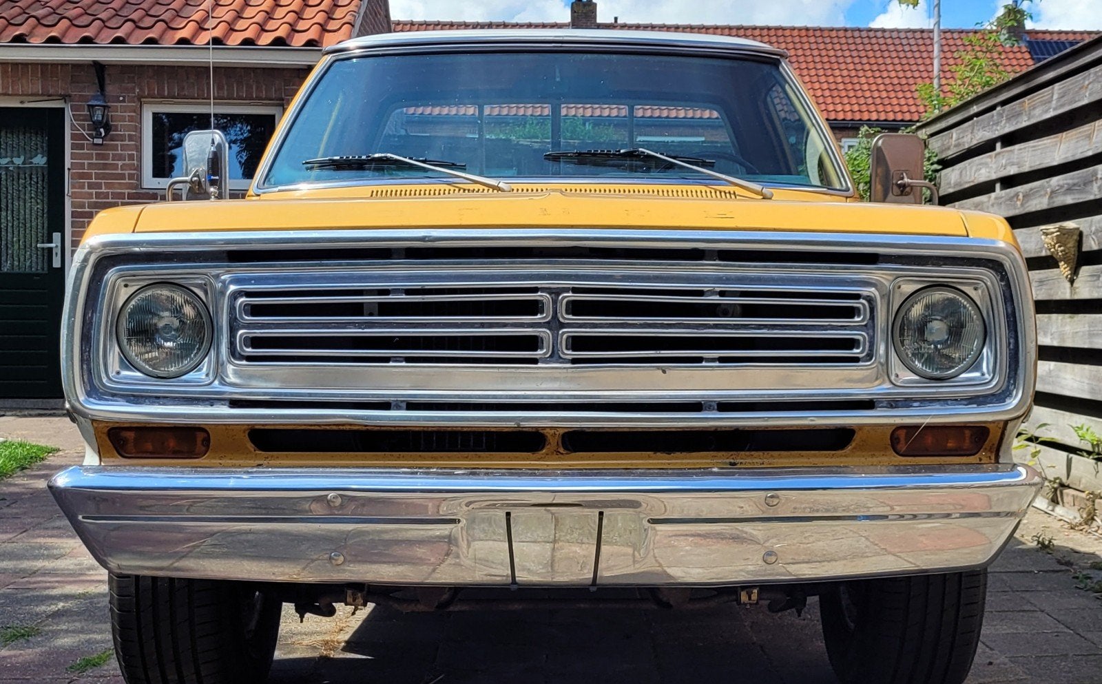 Dodge 1973 Geel, Auto's, Dodge, Automaat, 8 cilinders, Overige carrosserieën, 2227 kg