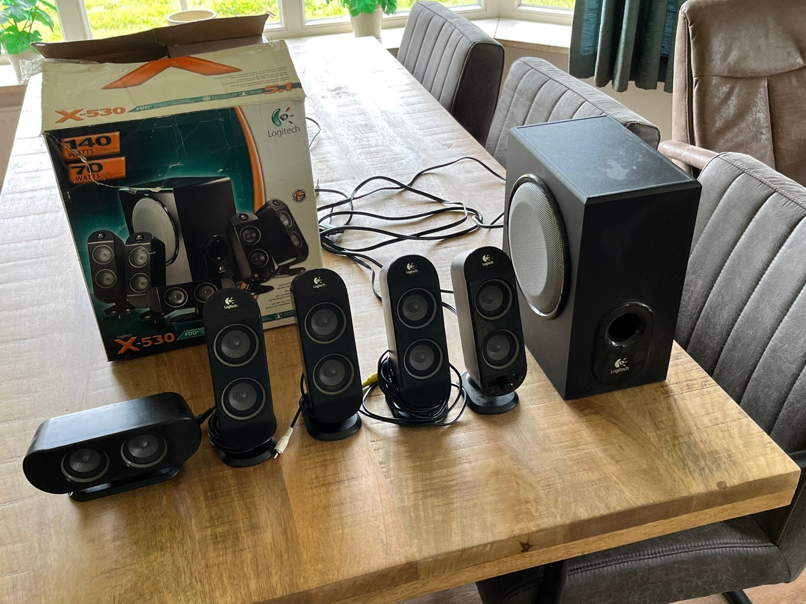 Logitech X-530 speakerset met subwoofer, Verzenden, Gebruikt
