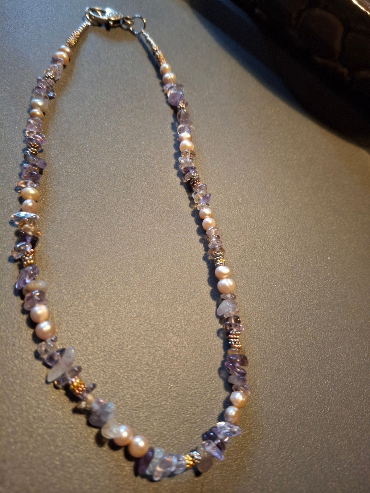 Halssnoer met amethist  en zoetwater parel  lengte 50cm, Sieraden, Tassen en Uiterlijk, Kettingen, Ophalen, Nieuw, Paars, Steen of Mineraal