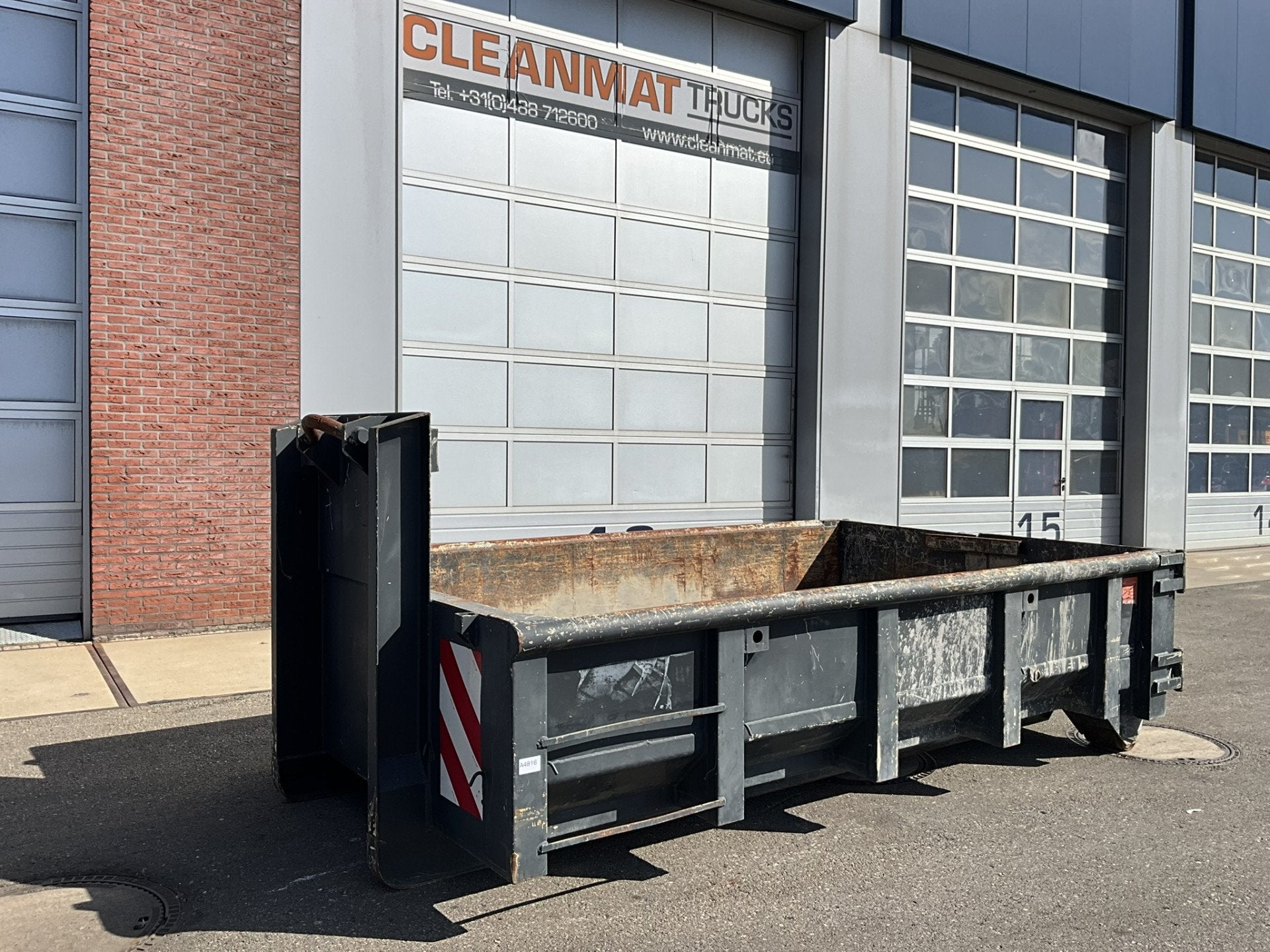 Container 4,5 m³, Clean Mat Trucks B.V., Sales@cleanmat.eu, Wageningsestraat 17
6673DB  ANDELST, NL