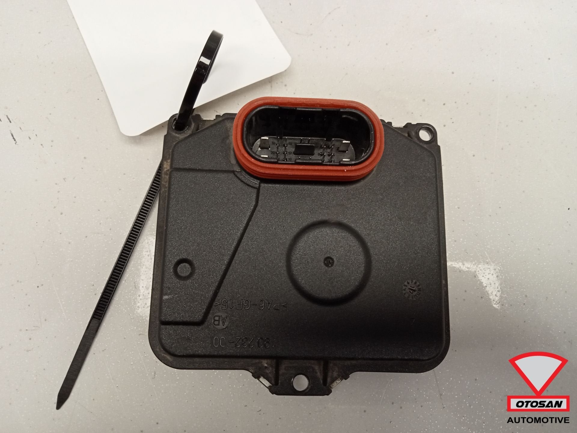 Audi A5 VAG Xenon module starter 4m0907397ad, Gebruikt, AUDI AG, Auto-Union-Strasse 1
85045  Ingolstadt, DE, Kundenbetreuung@audi.de