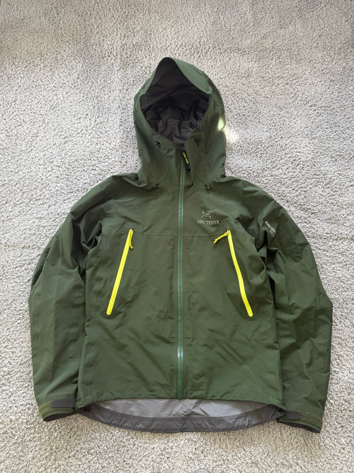 Arc’teryx Beta LT Gore-Tex Pro Jacket (2015 Archive) Maat S, Kleding | Heren, Ophalen of Verzenden, Zo goed als nieuw, Maat 46 (S) of kleiner