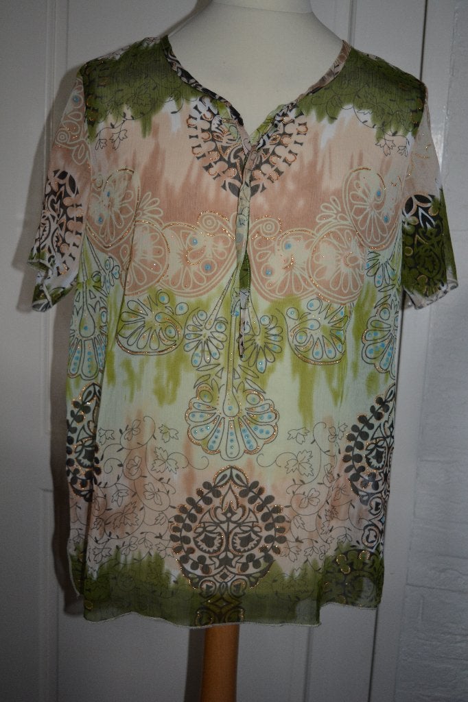 Mooi luchtig organza tuniek, maat 42/44, Kleding | Dames, Ophalen of Verzenden, Zo goed als nieuw, Maat 42/44 (L), Groen