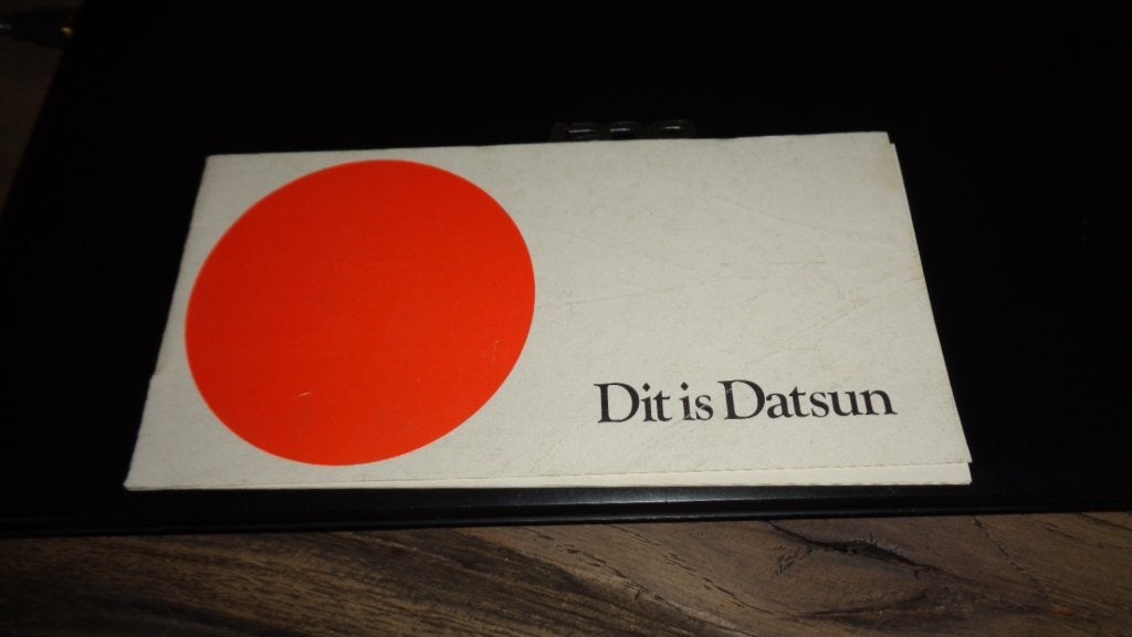 Folder DIT IS DATSUN  ,  modellen  programma  1972, Verzenden, Gelezen, Overige merken