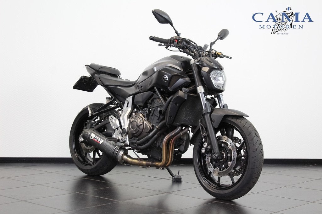 Yamaha MT-07 (bj 2014), Naked bike