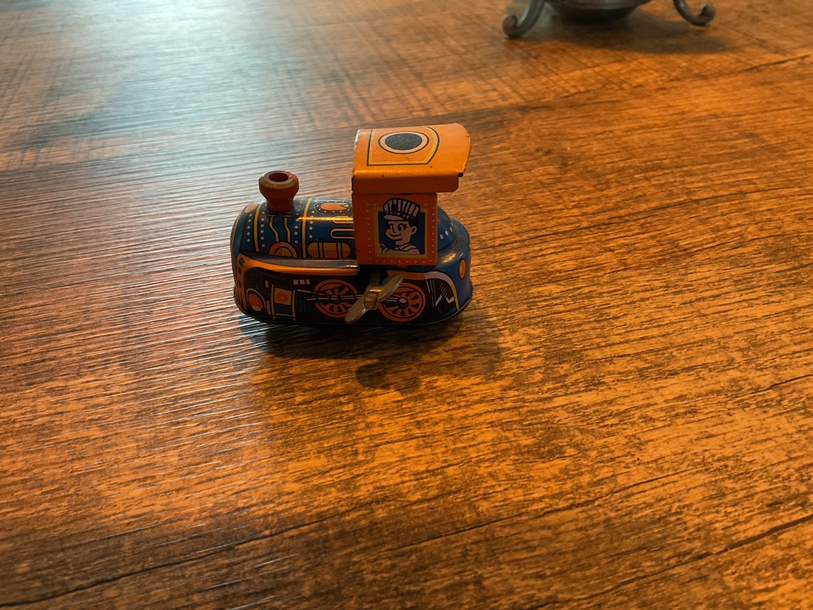 Antiek metalen opwindtreintje met sleutel - 7 cm, Ophalen of Verzenden
