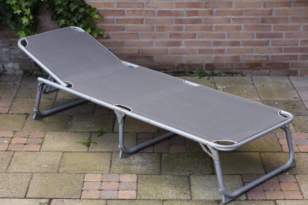 Gebruikte verstelbare ligstoel, Ophalen, Gebruikt, Aluminium, Inklapbaar