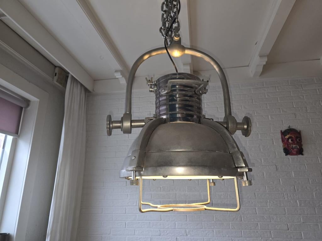 2 Lampen industrieel, Ophalen, Gebruikt, Overige materialen, 75 cm of meer