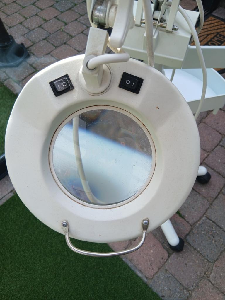 Loeplamp op standaard met wielen, Ophalen of Verzenden