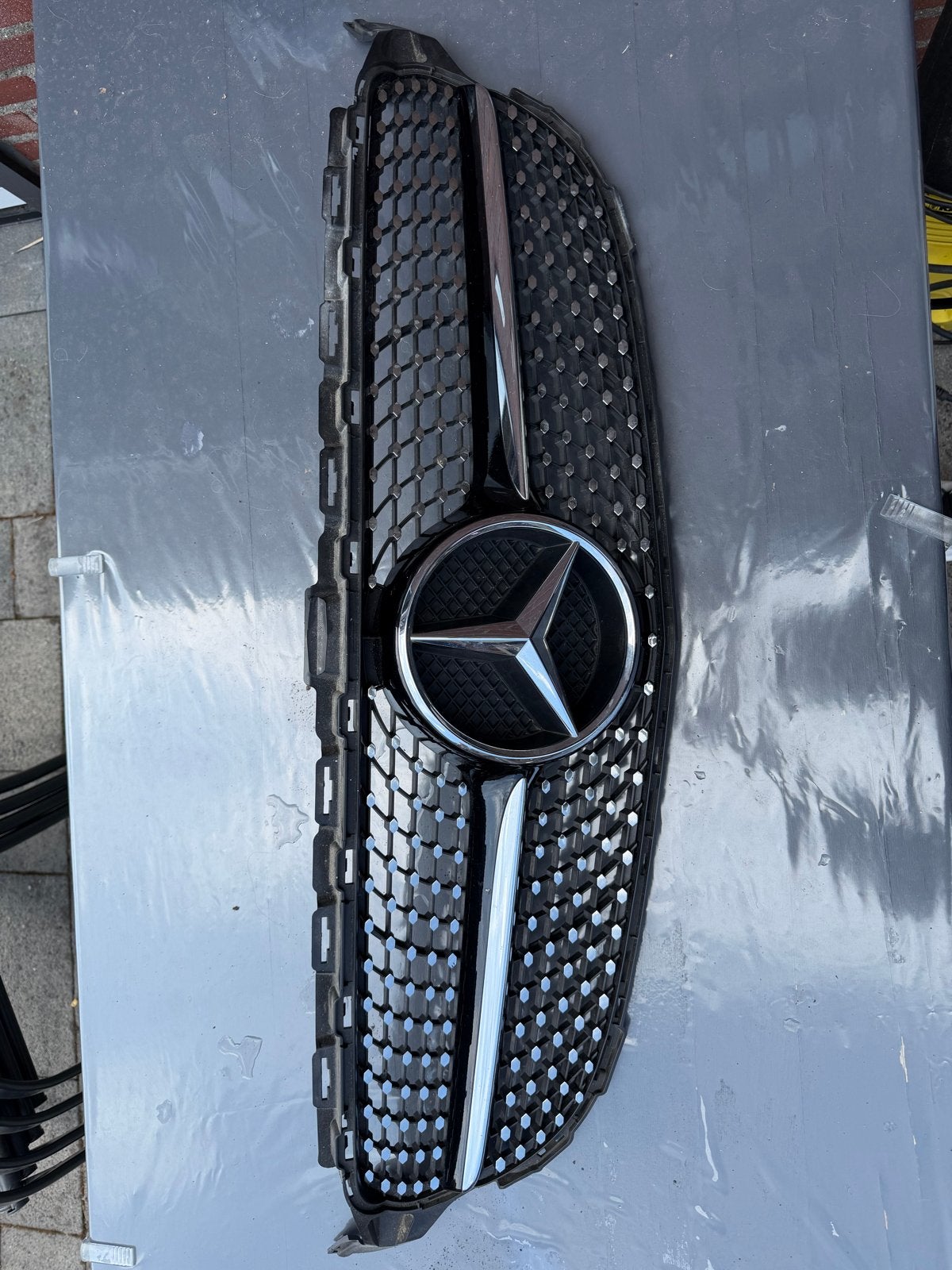 DIAMOND Grille Mercedes-Benz C-Klasse Coupé ORGINEEL (W205), Gebruikt, Voor, Mercedes-Benz, Ophalen of Verzenden