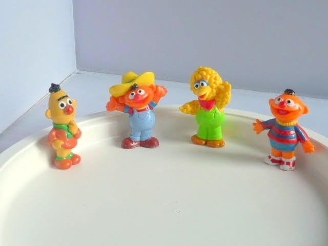 Sesamstraat baby's # 4 stuks, Verzamelen, Poppetjes en Figuurtjes, Ophalen of Verzenden, Zo goed als nieuw