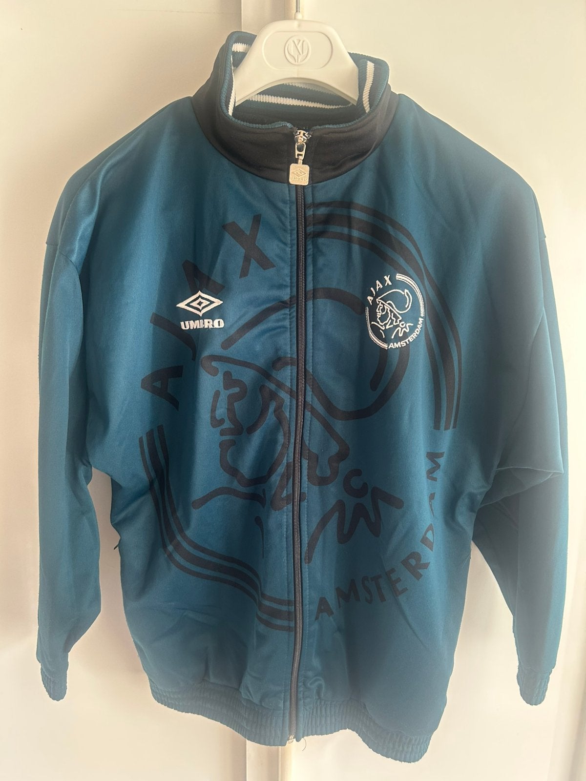 Vintage Ajax trainingsjas trainingsjack voetbal shirt 95-96, Maat XS of kleiner, Verzenden, Zo goed als nieuw, Trainingspak