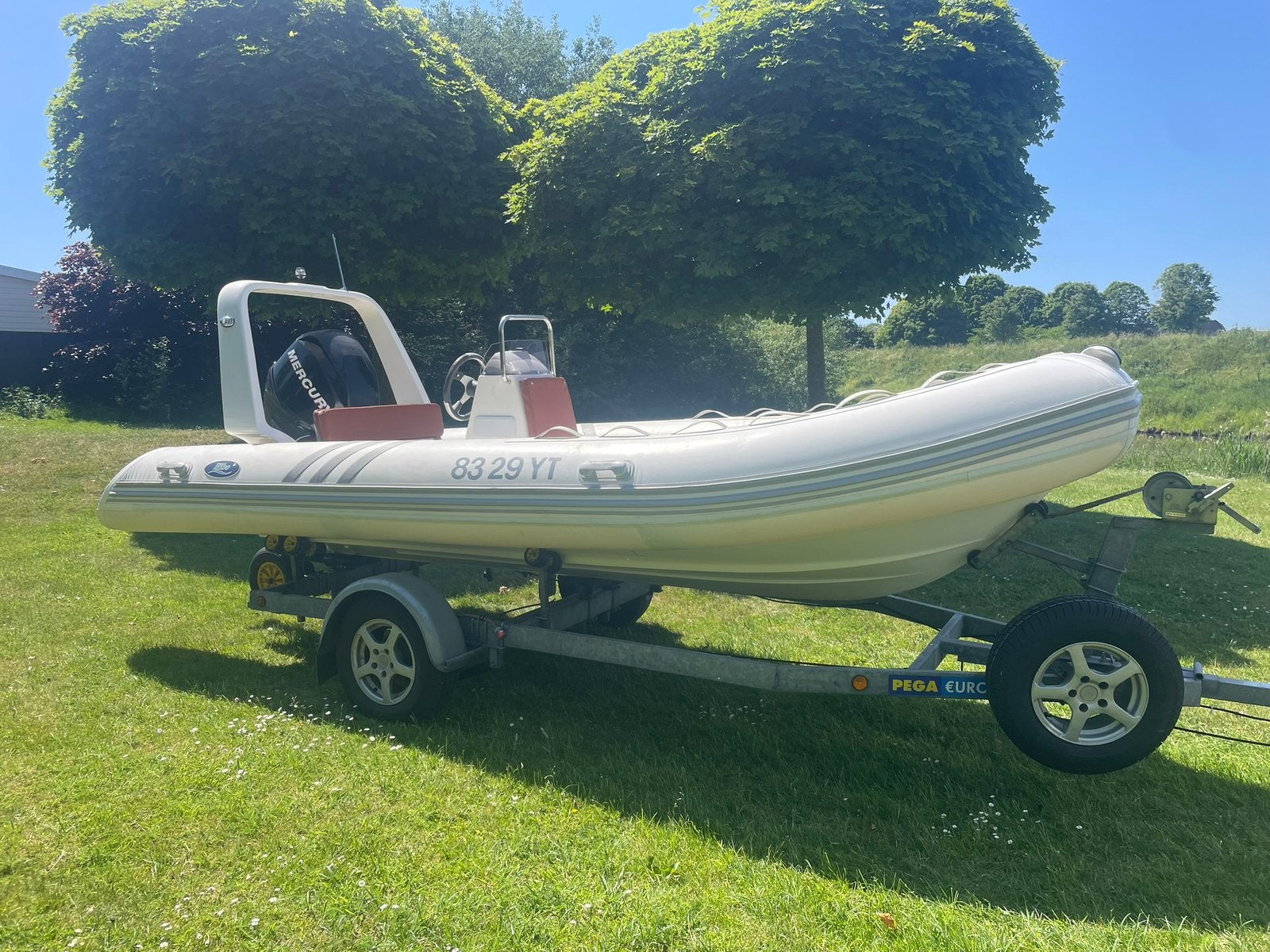 Hibo Rib 520 met een suzuki 50 PK, Watersport en Boten, Rubberboten, Gebruikt, Zonnedek, Ophalen of Verzenden, 6 m