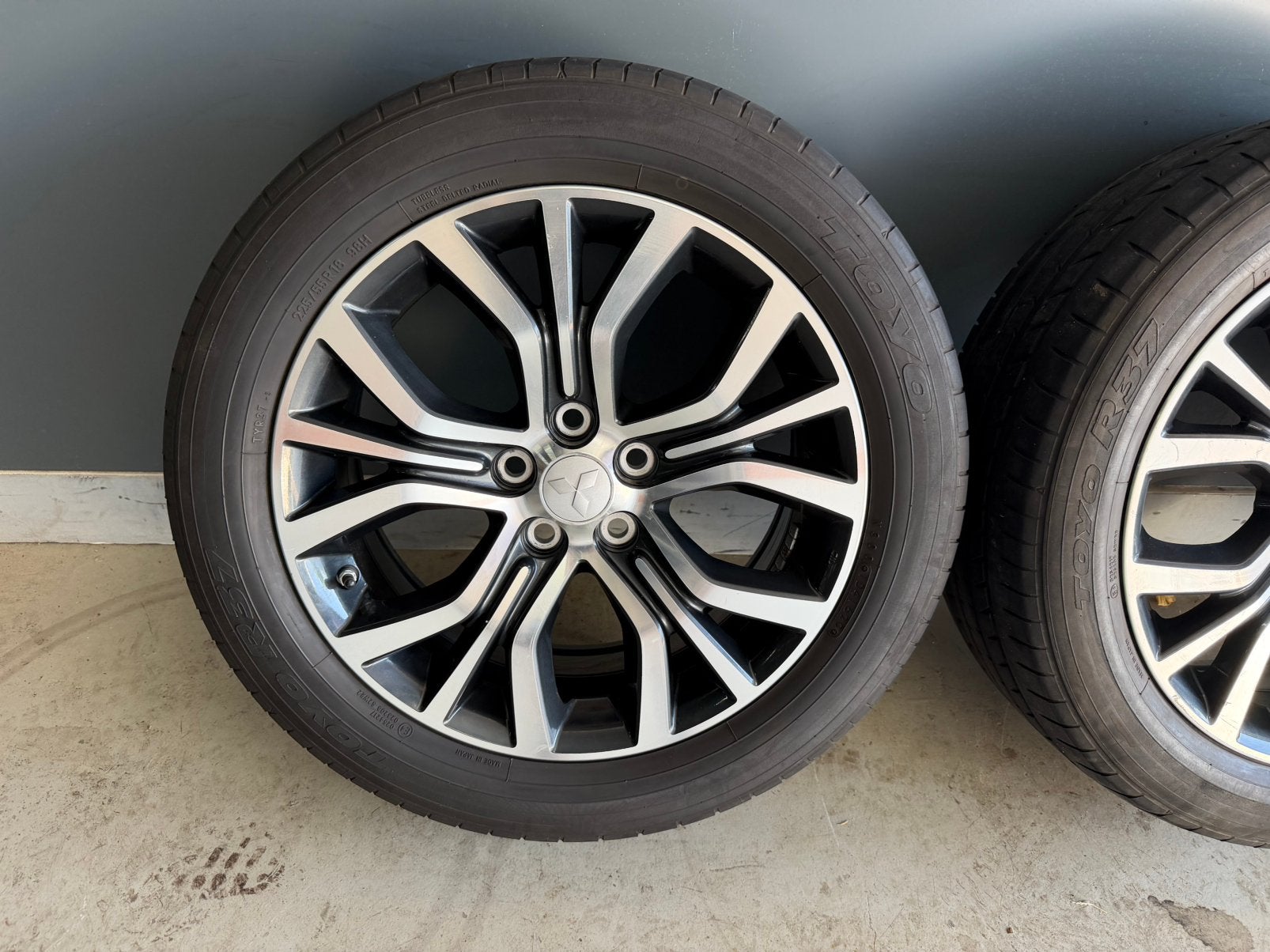 Mitsubishi Outlander Asx 18 inch velgen origineel 225/55/18, Auto-onderdelen, Banden en Velgen, 18 inch, Banden en Velgen, Ophalen of Verzenden