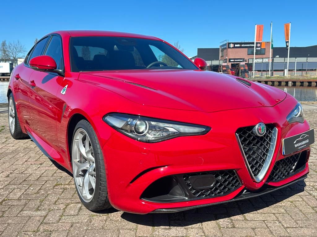Alfa Giulia Quadrifoglio | 510PK | 2019 | Rood |Nieuwstaat|, Automaat, Achterwielaandrijving, Bedrijf, USB